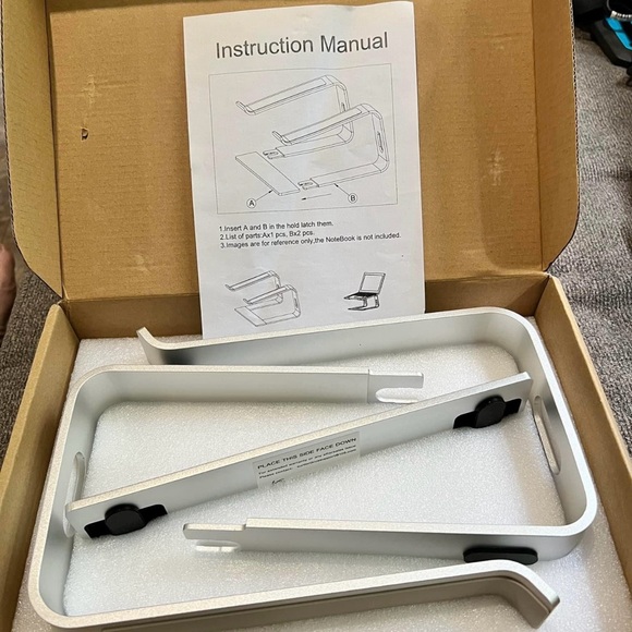 SOUNDANCE Laptop Stand, Aluminum Computer Riser, Ergonomic Laptops Elevator - Picture 2 of 4